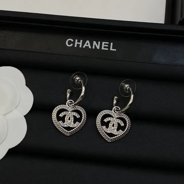 Chanel Heart Collection Silver Gold Rope-Textured Border Earrings 3