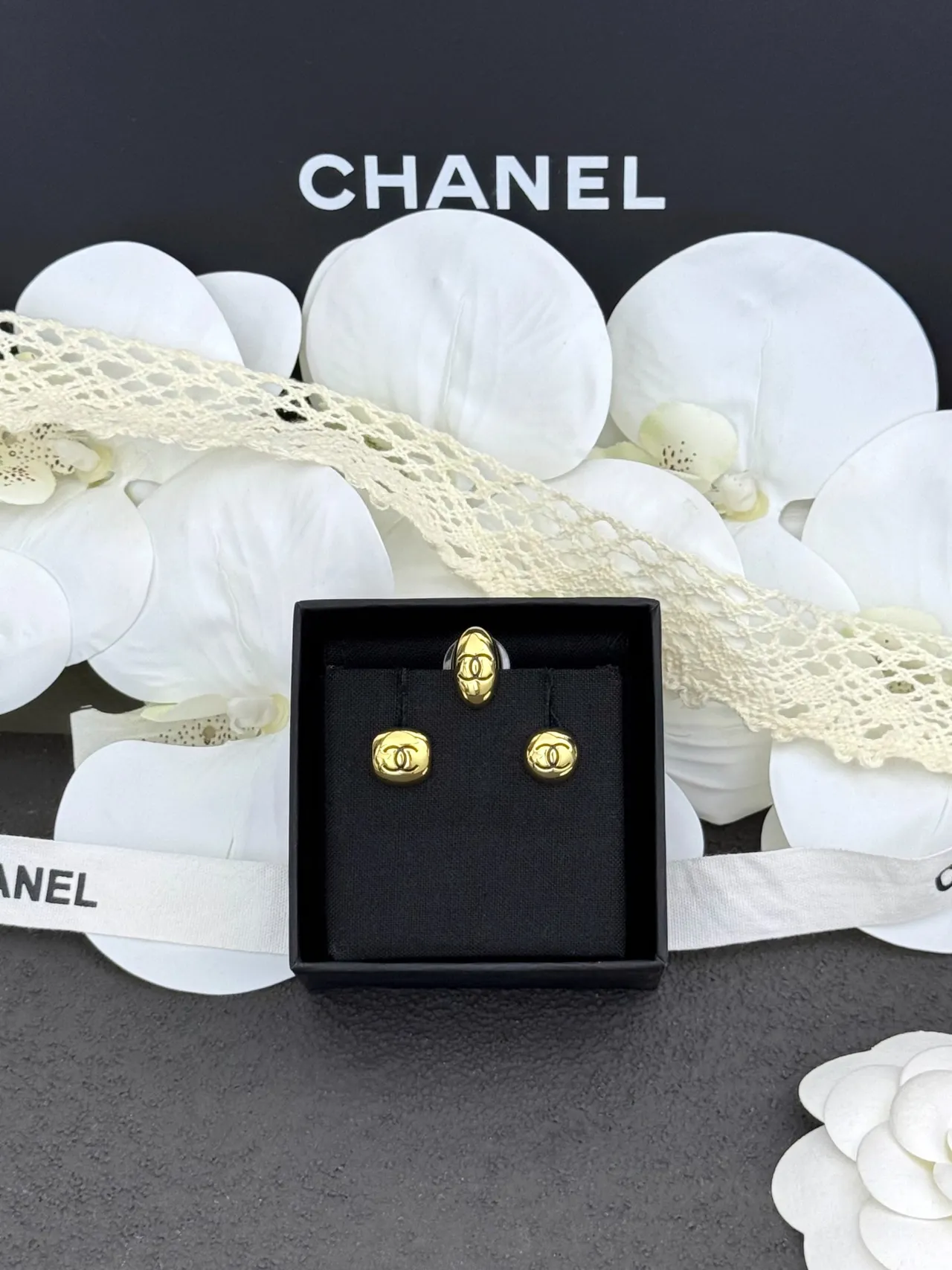 Chanel Interchangeable Logo Gold Black Metal Enamel Earrings 4