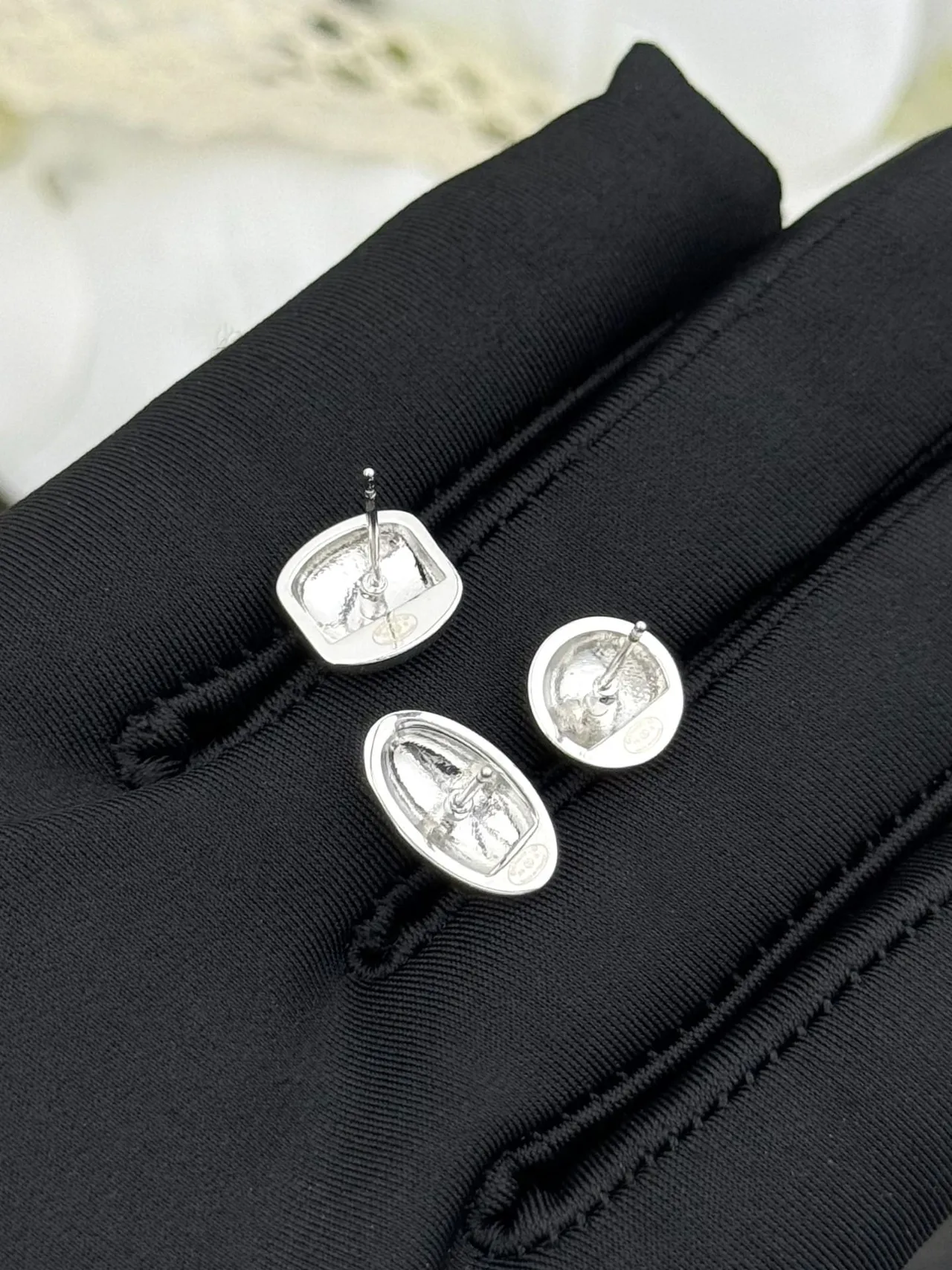 Chanel Interchangeable Logo Gold Black Metal Enamel Earrings 5