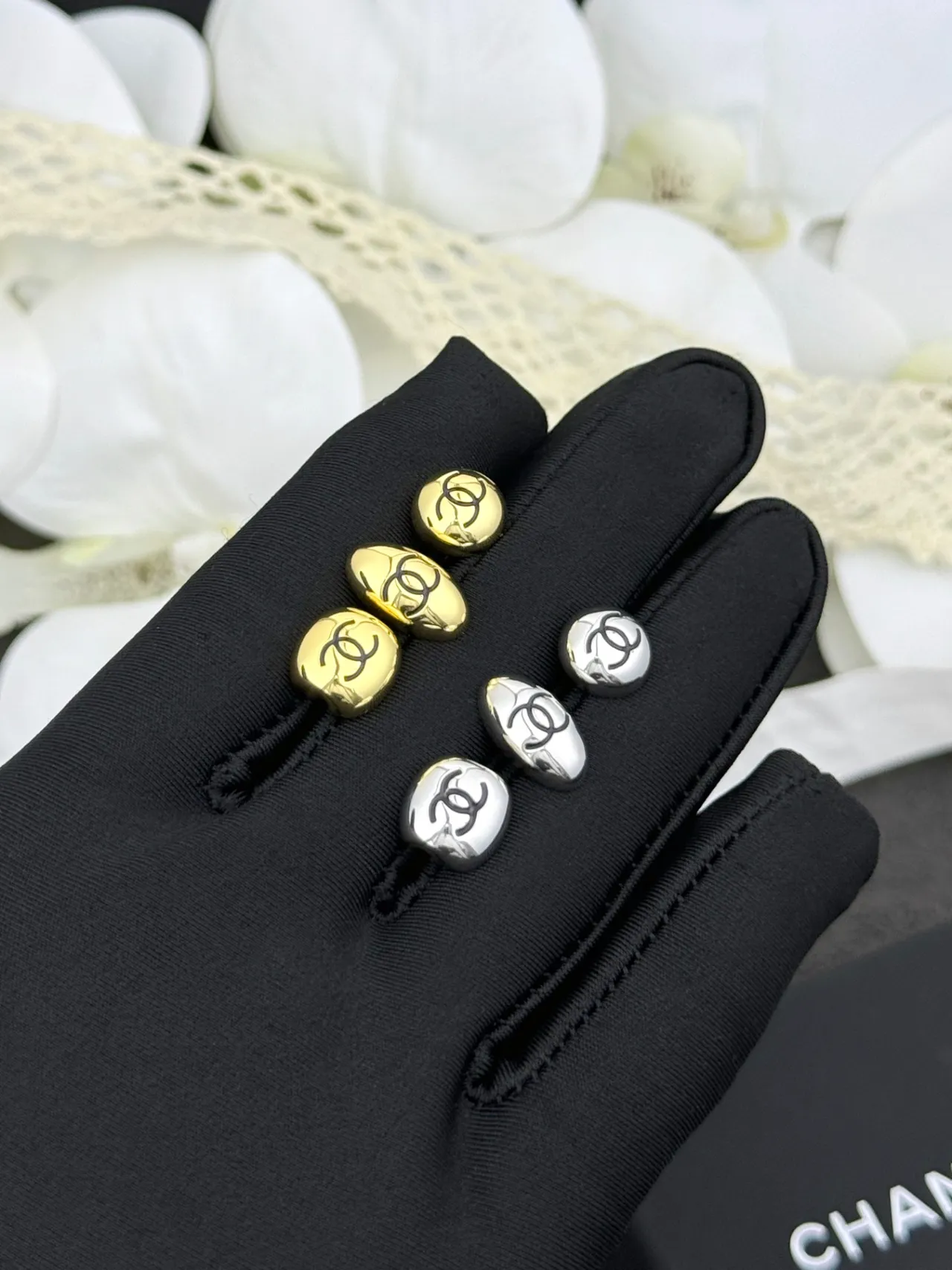 Chanel Interchangeable Logo Gold Black Metal Enamel Earrings 6