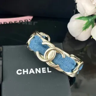 Chanel Interlocking CC चेन ब्रेसलेट नीला चांदी के लिंक्स डेनिम-फैब्रिक लिपटा ब्रेसलेट