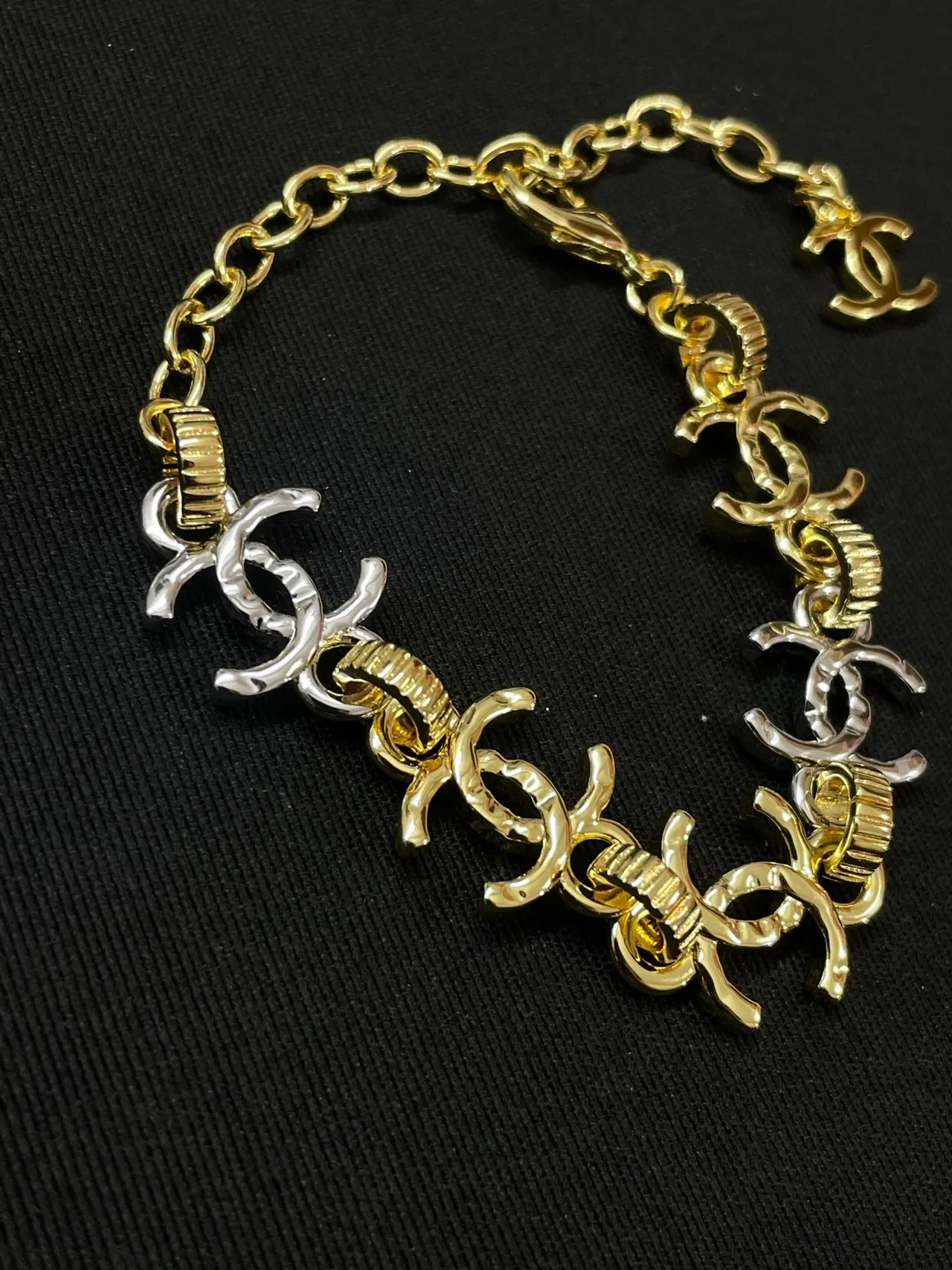 Chanel Interlocking CC Hammered Gold and Silver Necklace 5