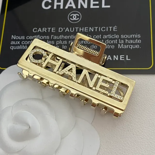 Broche Chanel Logo Cristal Clip de Cheveux Or 5