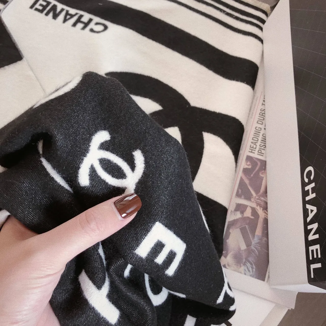Chanel Logo-Print Oversized Fringed Shawl 3