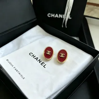 Chanel 椭圆珐琅 CC 耳钉