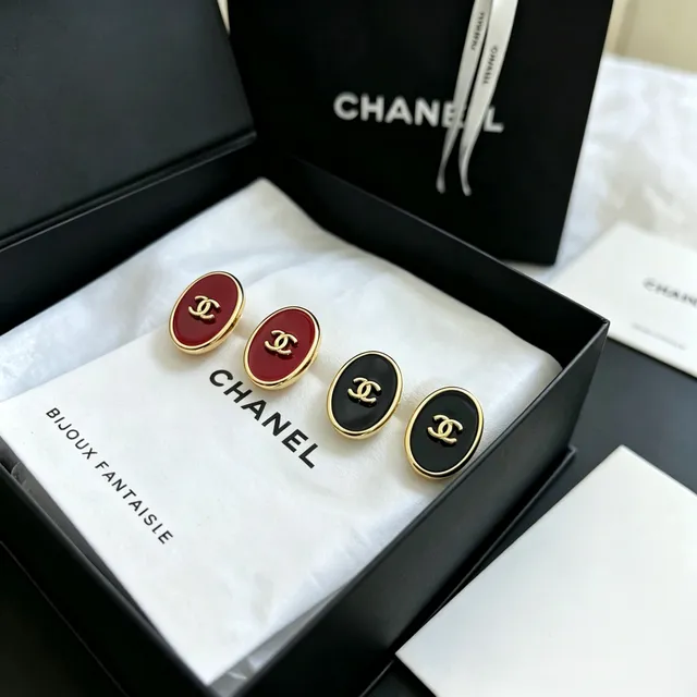 Chanel Oval Enamel CC Stud Earrings 3