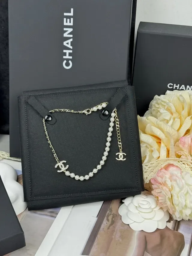Chanel Pearl & Chain White Black Strand Interwoven Bracelet 7