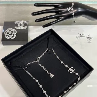 Chanel Silver White Chain Cultured Pearls Necklace