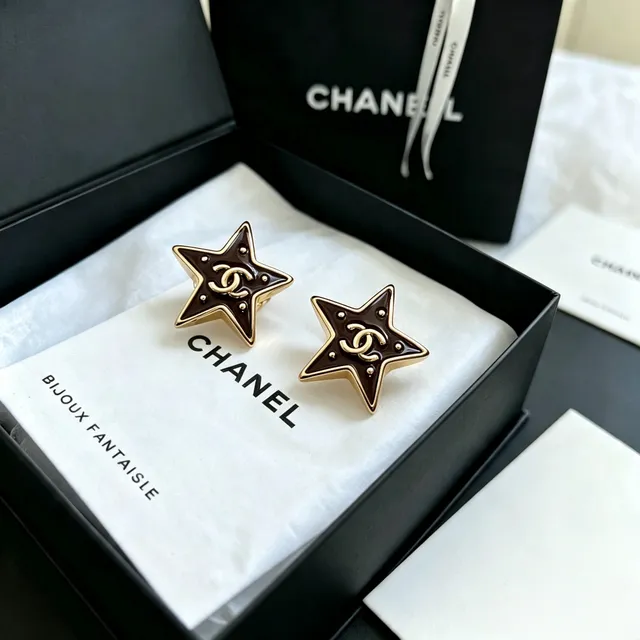 Chanel Star Enamel and Gold-Tone CC Logo Stud Earrings 10
