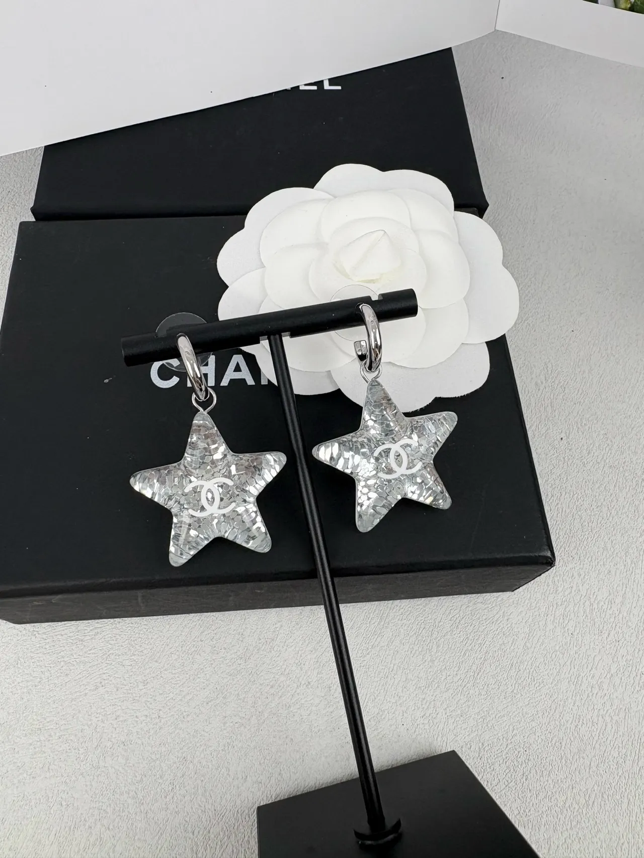 Chanel Star-Shaped CC Logo Silver White Textured Earrings 3