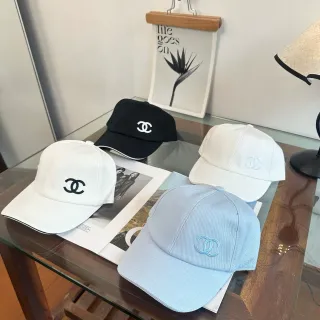 Chanel White Black Structured Six-Panel Embroidered Logo Baseball Cap