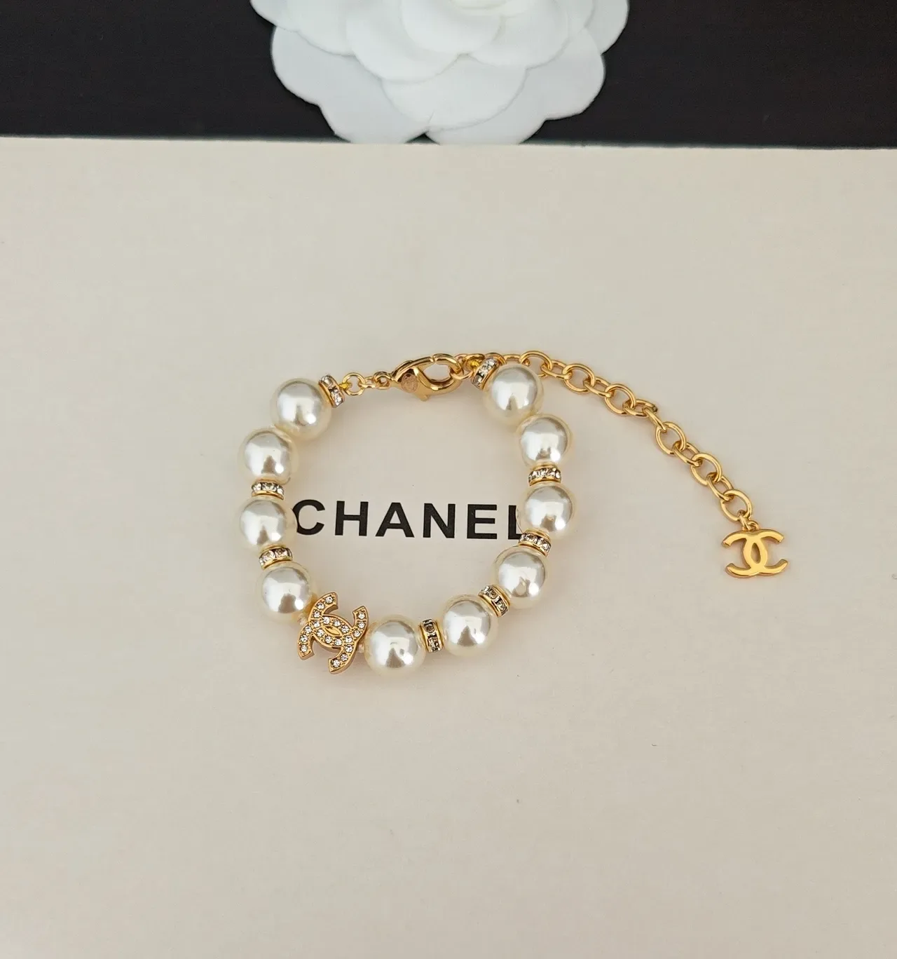 Chanel Bracelet Chaîne Perles Or Blanc 2