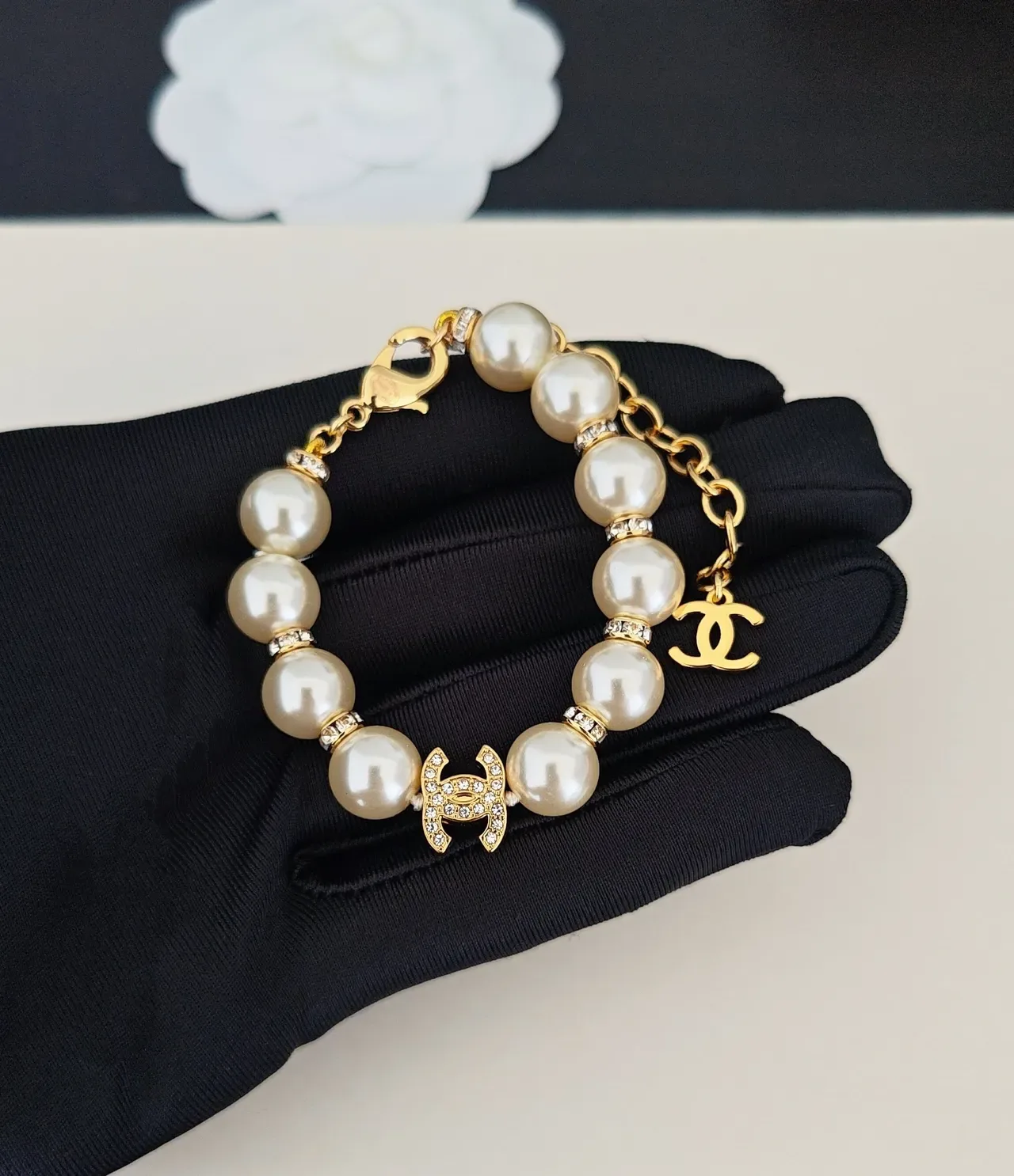 Chanel Bracelet Chaîne Perles Or Blanc 3