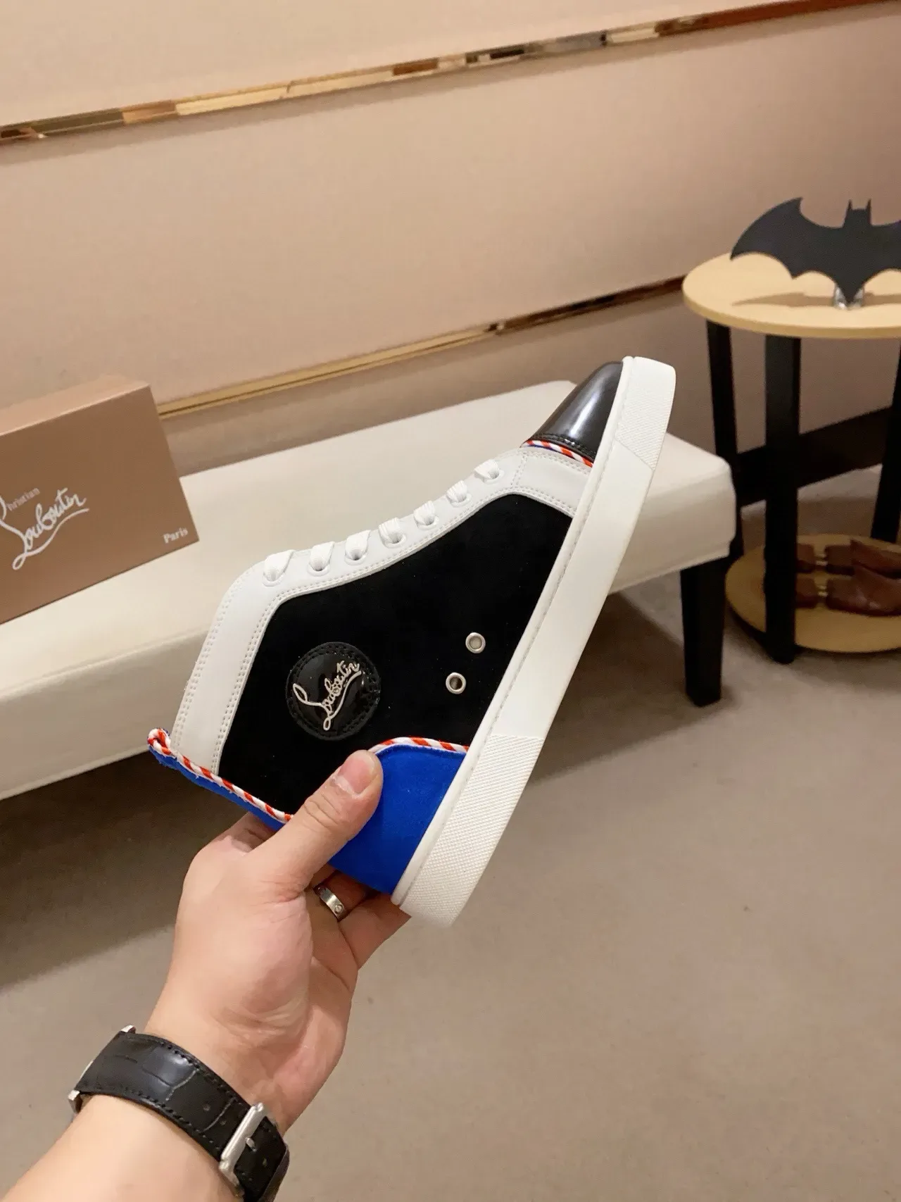 Christian Louboutin Tênis Lifestyle Preto Azul High-Top Color-Blocked 5