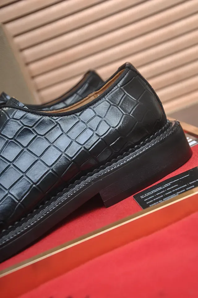 Christian Louboutin Crocodile-Embossed Black Cap-Toe Oxford Shoes 2