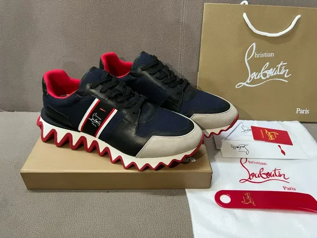 Christian Louboutin Wave Runner bleu marine noir rouge blanc sneakers lifestyle 4