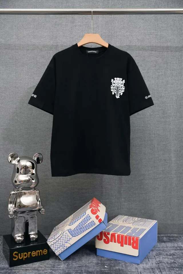 Chrome Hearts Dagger Crest सफ़ेद टी-शर्ट 3