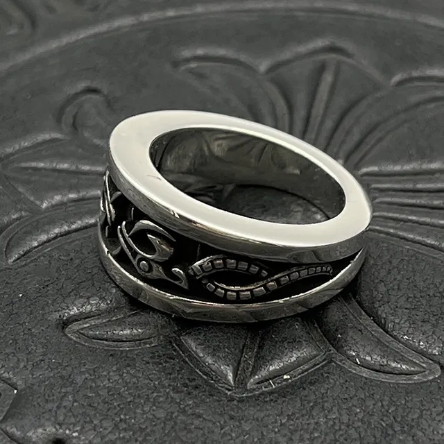 Chrome Hearts Engraved Wide-Band Ring Silver Black Ring 2