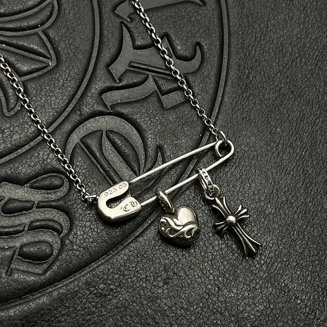 Chrome Hearts Épingle de sûreté Croix Cœur Fleur Collier 5