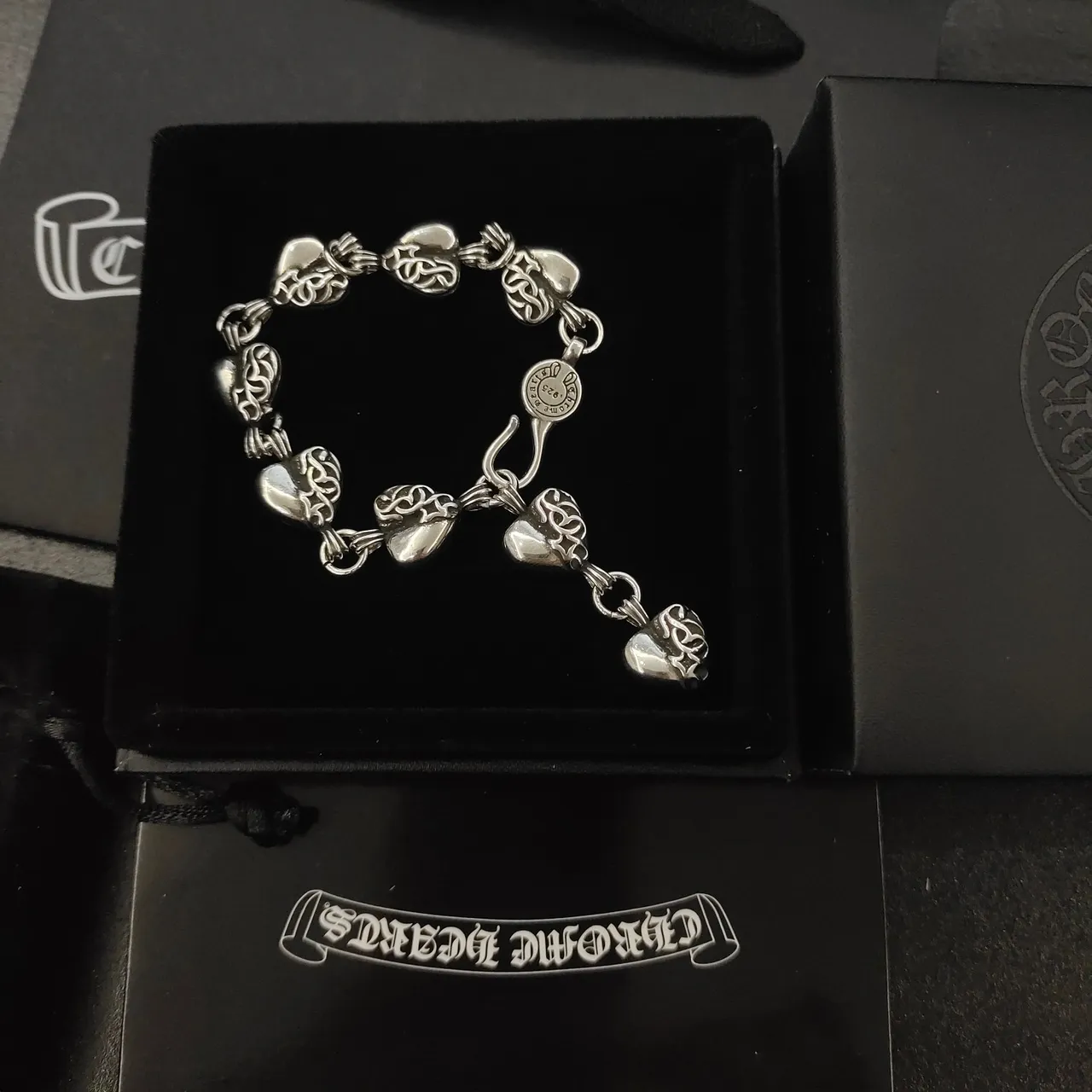 Chrome Hearts Bracelet argenté noir à maillons cœur 3
