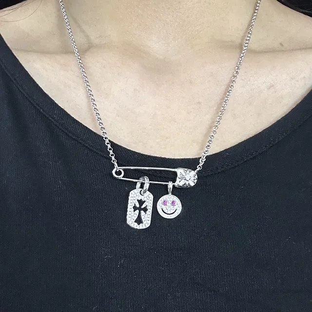 Colar Chrome Hearts Prata Cristal Pavé Transparente Fecho Pasador de Segurança 2