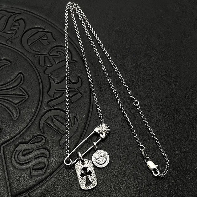 Colar Chrome Hearts Prata Cristal Pavé Transparente Fecho Pasador de Segurança 6