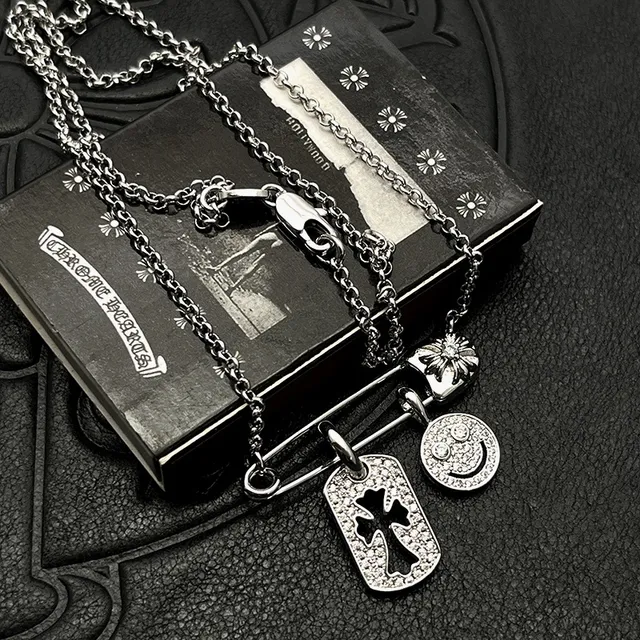 Colar Chrome Hearts Prata Cristal Pavé Transparente Fecho Pasador de Segurança 8