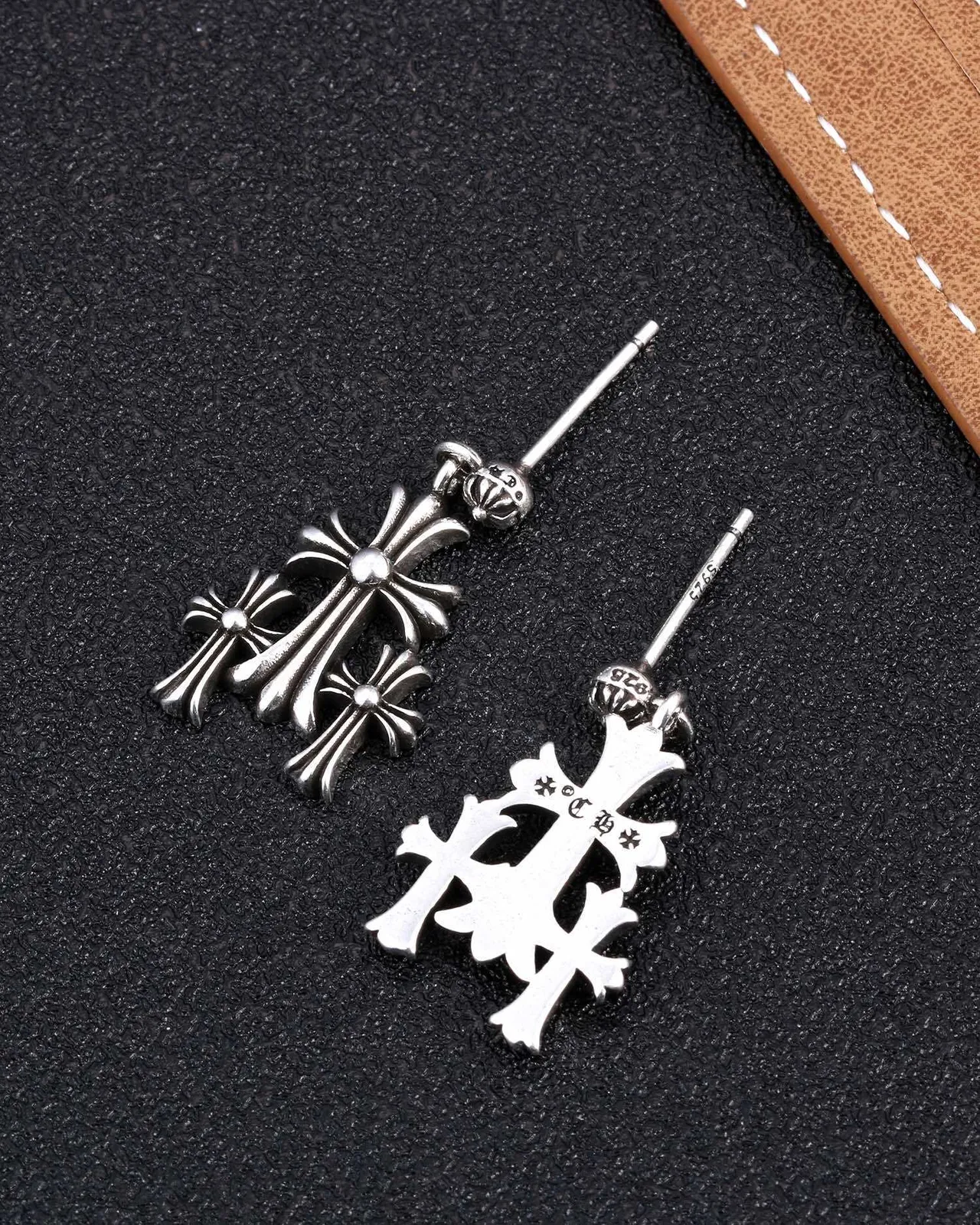 Chrome Hearts Triple Cross Oxidized Silver Earrings 4