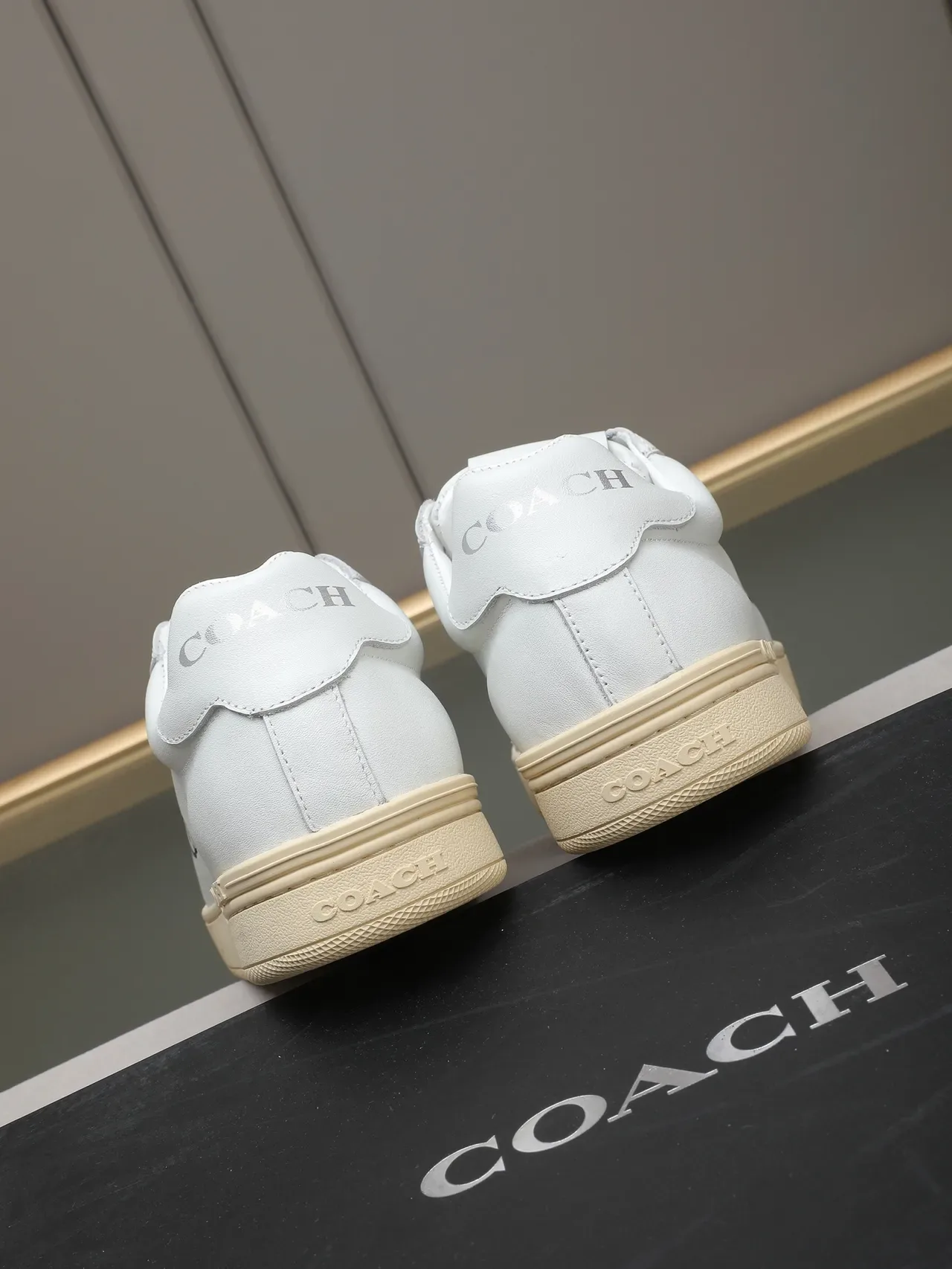 Coach Logo Leather Low-Top Lifestyle Sneakers 3