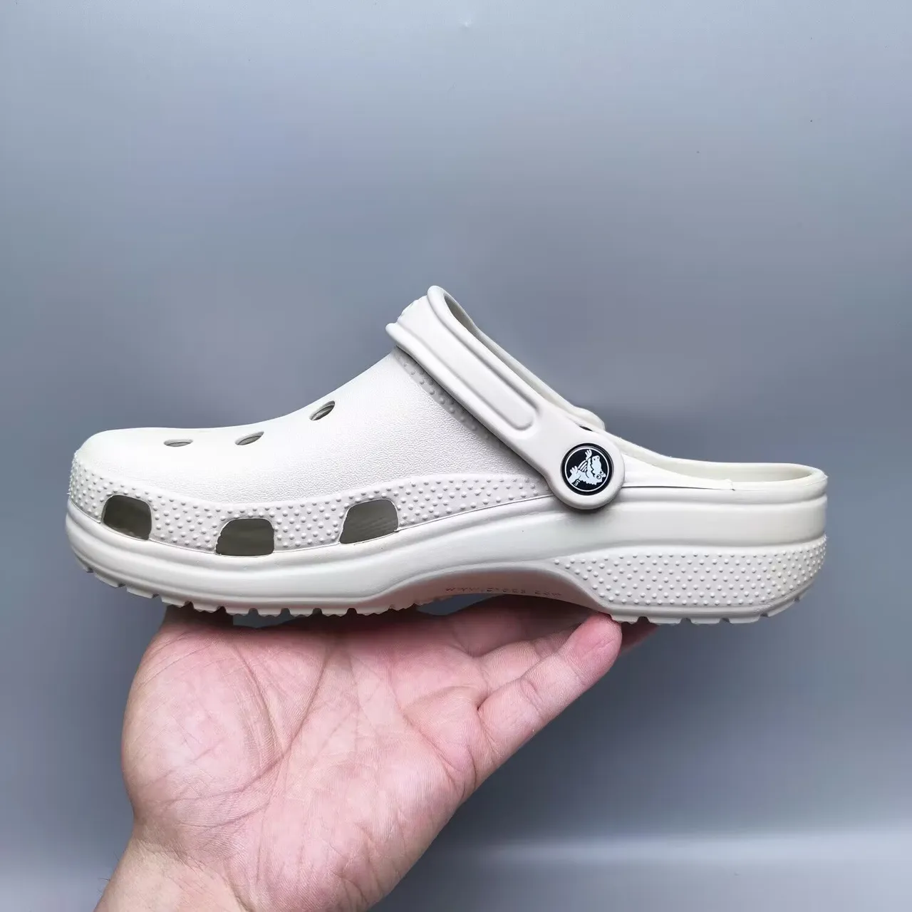 Crocs Classic Clog Off-White Molded Foam Clog 7