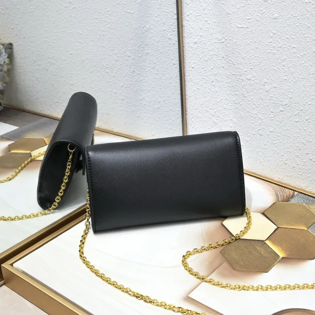 Dior 30 Montaigne Mini White Structured Chain Bag 13