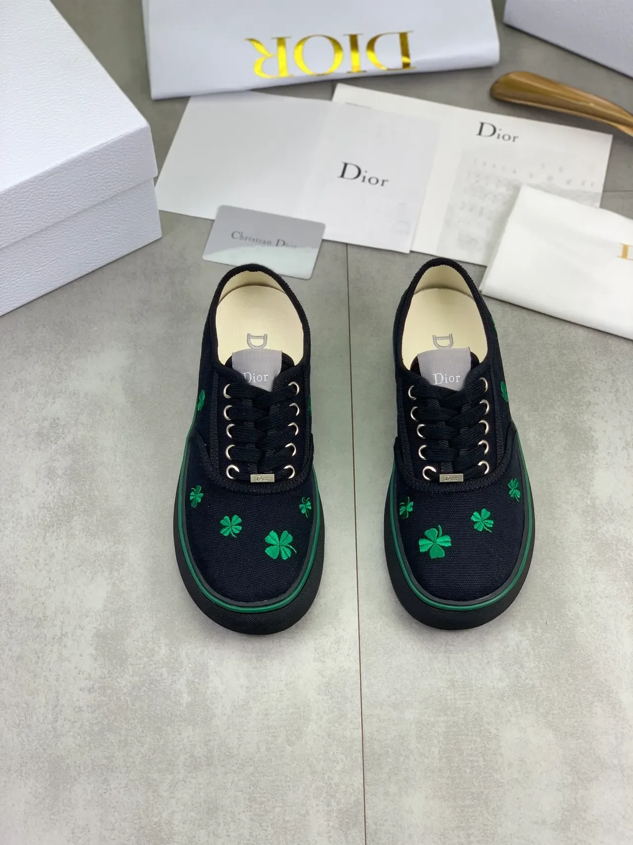 Dior B23 Sneakers Lifestyle Noir Vert Tige en Toile Bordées Quatre Feuilles de Trèfle 5
