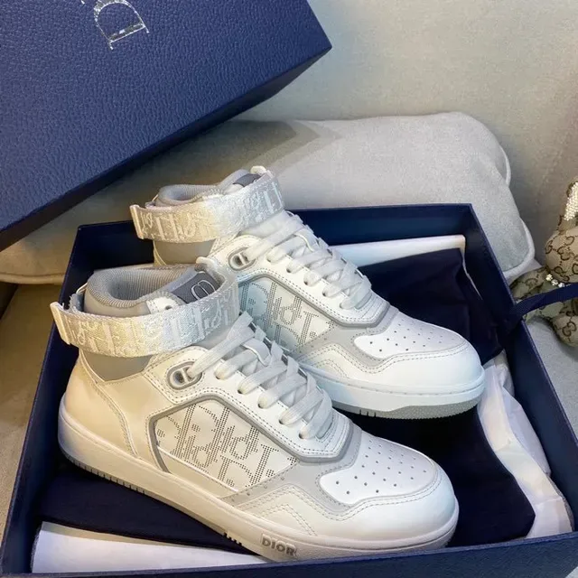 Dior B23 White and Gray Monogram High-Top Lifestyle Sneakers 5