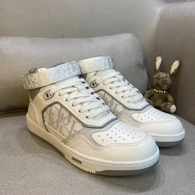 Dior B23 White and Gray Monogram High-Top Lifestyle Sneakers 6