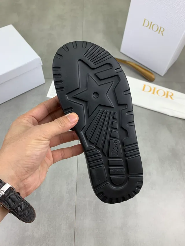 Dior B27 Black Embossed Logo Slide Slippers 2
