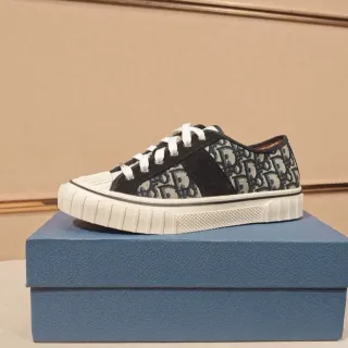 Dior Sneakers Lifestyle Noir Beige Monogram Jacquard Upper Ribbed Rubber Toe Cap