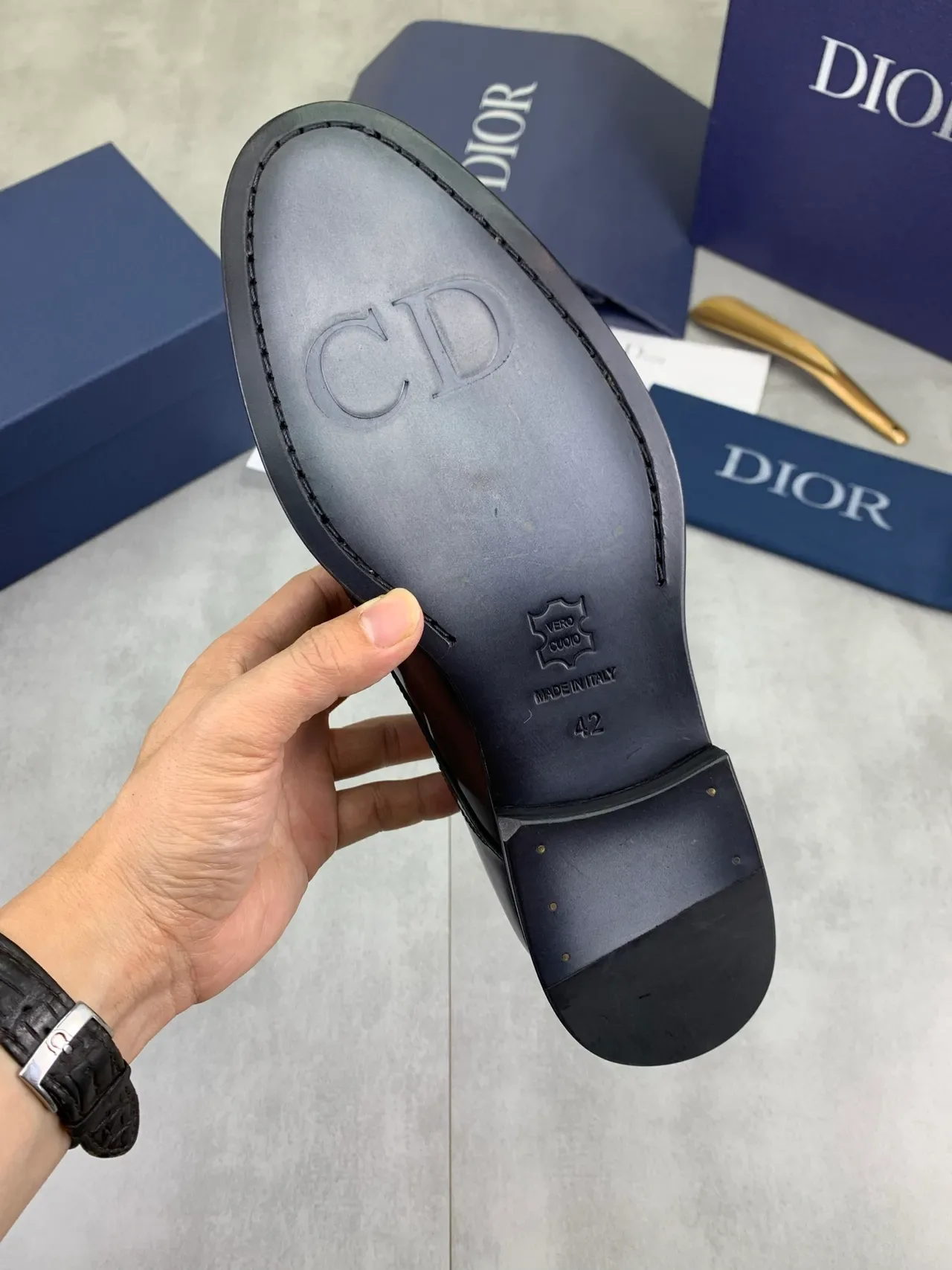 Dior Chaussures Oxford Noir avec Finition Glossy Patent-Like et Cap Toe 3