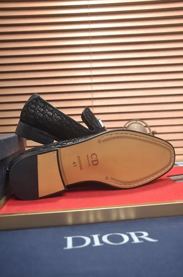 Dior Black Silver Embossed Oblique Pattern Metal CD Logo Buckle Loafer 3
