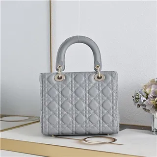 Dior Bordeaux Or Matelassé Cannage Cuir Charme Chaîne Embellissement Sac Tote 14