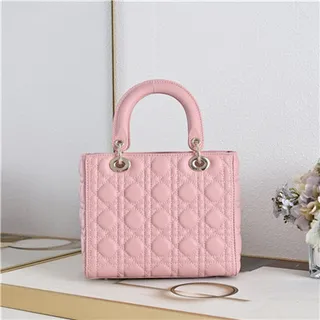 Dior Bordeaux Or Matelassé Cannage Cuir Charme Chaîne Embellissement Sac Tote 23