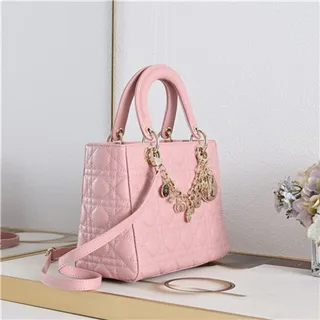 Dior Bordeaux Or Matelassé Cannage Cuir Charme Chaîne Embellissement Sac Tote 24