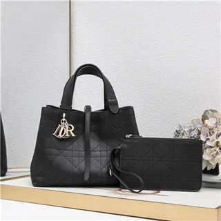 Dior Bolsa Tote de Couro com Alça Superior em Borgonha com Acabamento Quilted Cannage 10