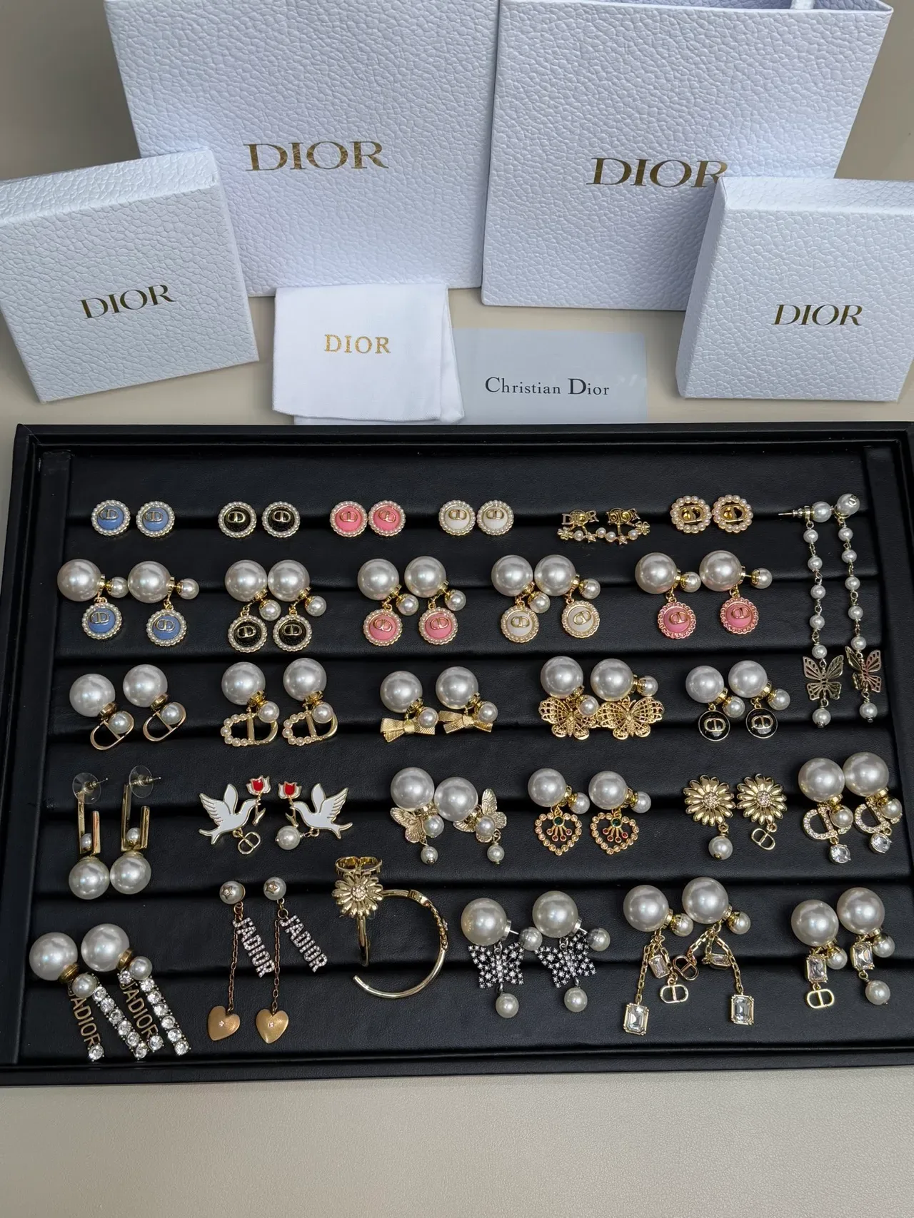 Dior Gold-Tone Pearl and Crystal CD-Motif Earrings 7