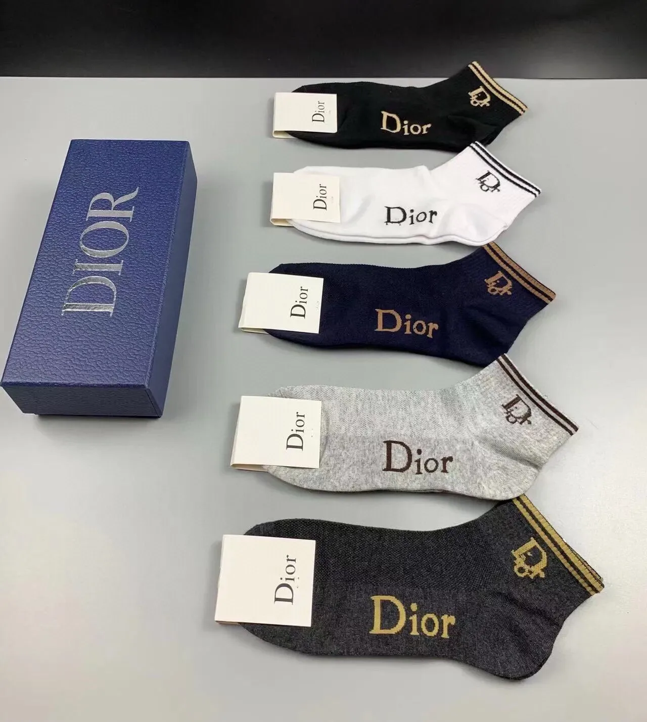 Dior Gris Marino Calcetines Con Logo Bordado En Puño Acanalado 2