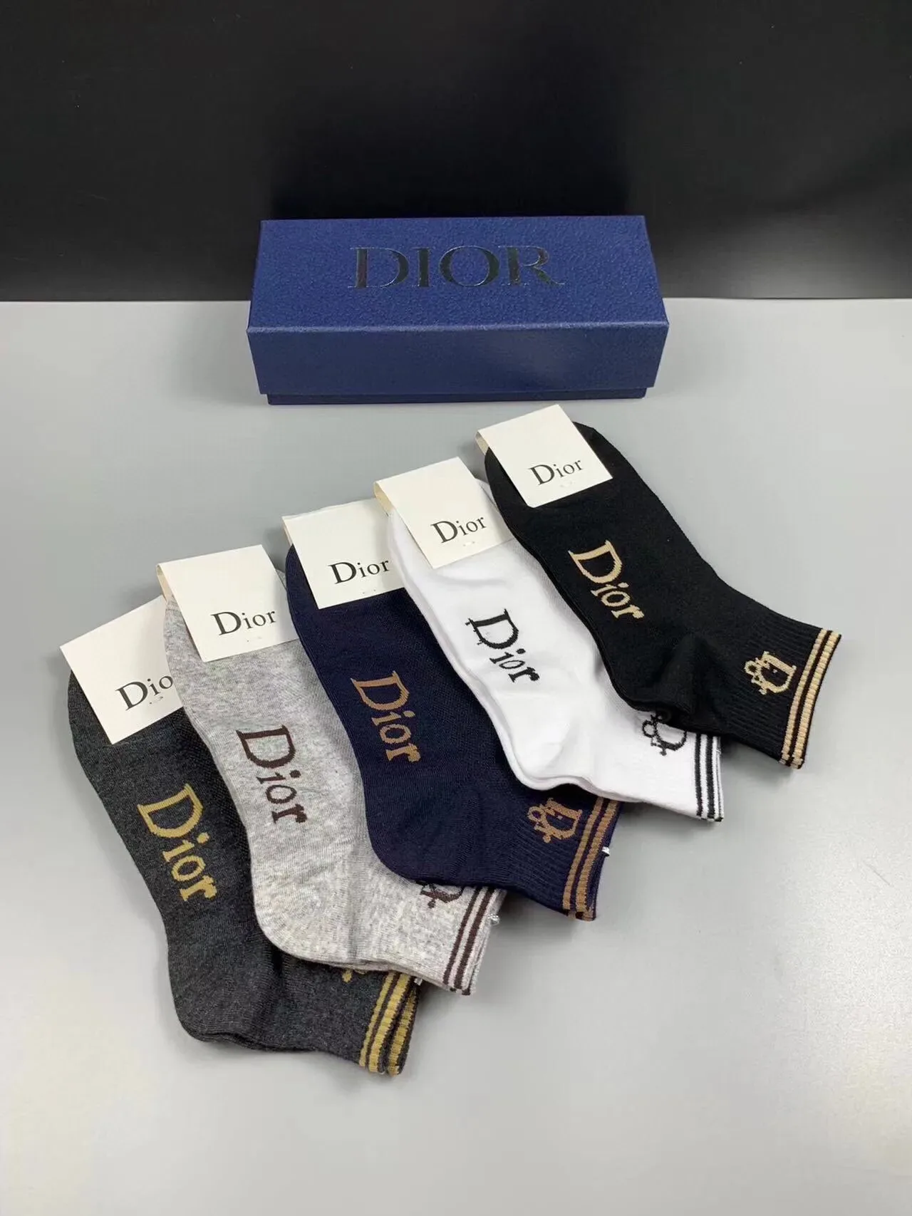 Dior Gris Marino Calcetines Con Logo Bordado En Puño Acanalado 3