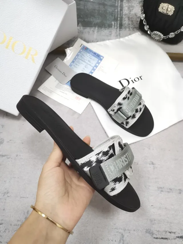 Dior Leopard-Print Logo Strap Slippers 4