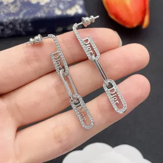 Dior Link Boucles d'oreilles à cristaux incrustés et logo de chaîne