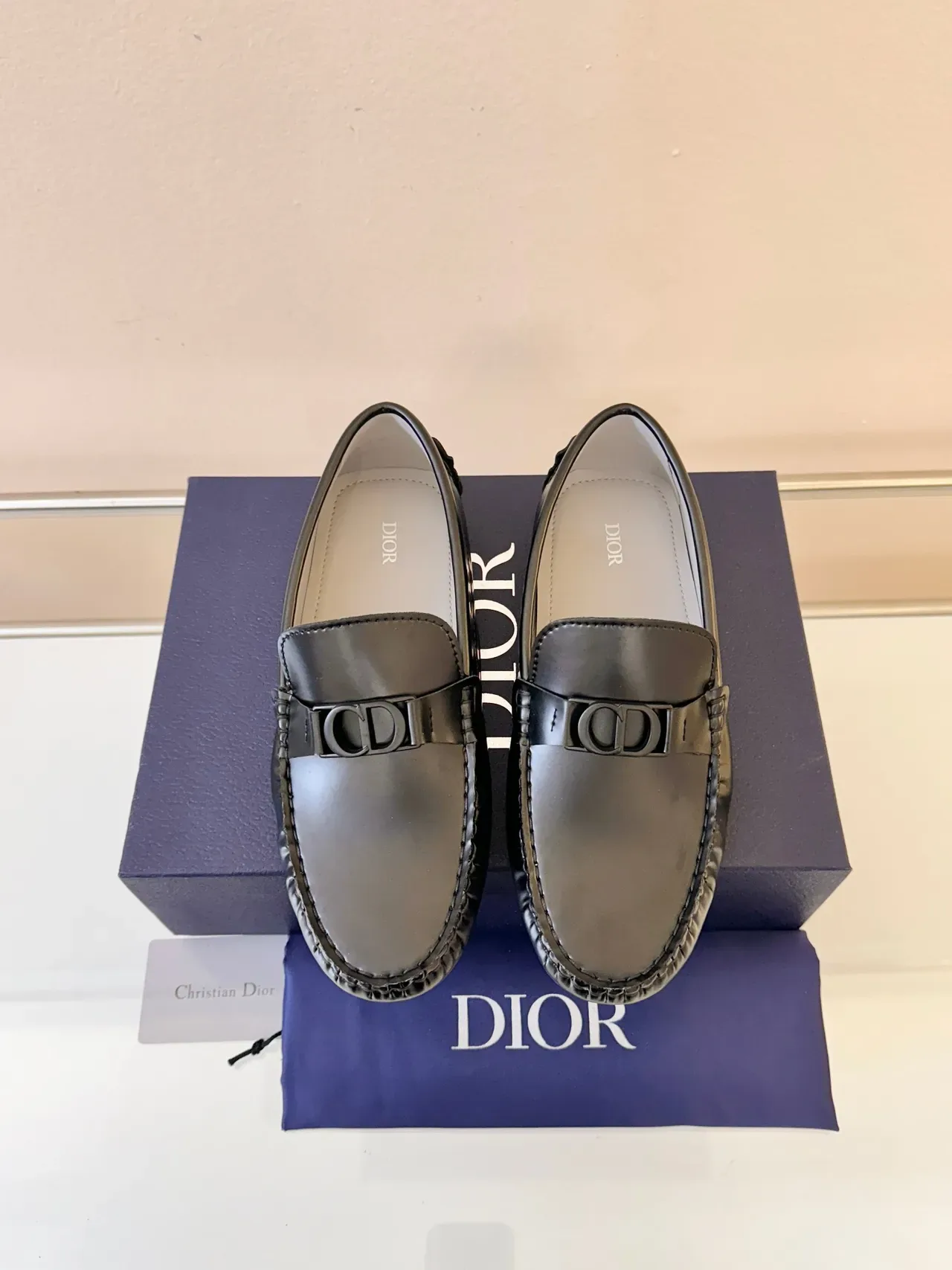 Mocassins Dior de couro preto com fivela de cavalo slip-on 6