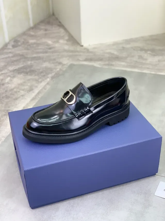 Dior Mocassin Noir Argent Cuir Patent Brillant Sangle Boucle Métal CD 4