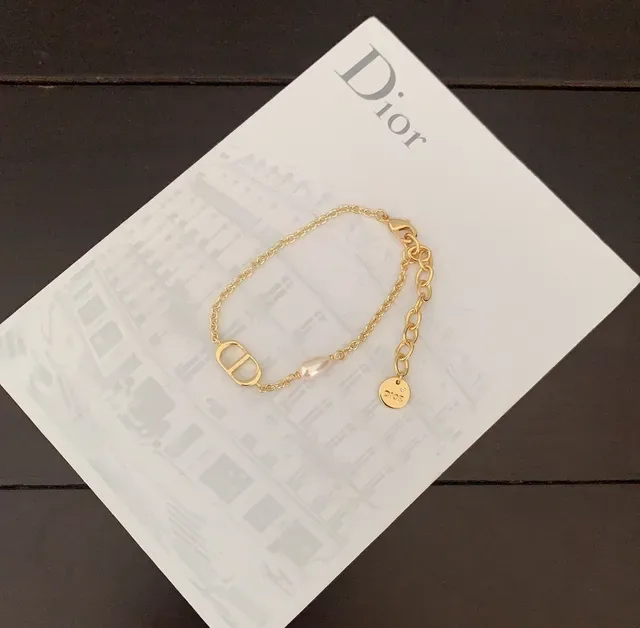 Dior Logo Charm Pearl Bracelet 2